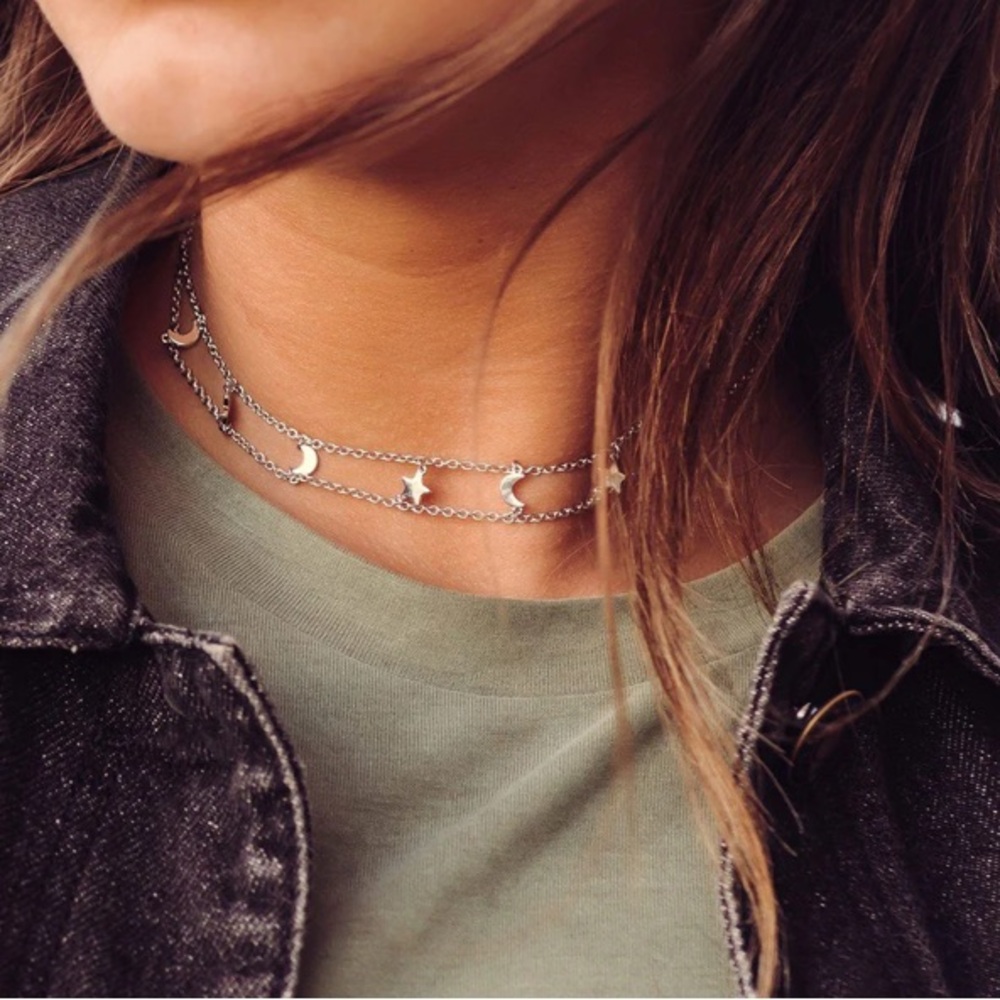 🎩 Pura Vida Cosmos Choker